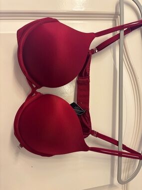 Victoria's Secret Scarlet Satin Push-Up Bra